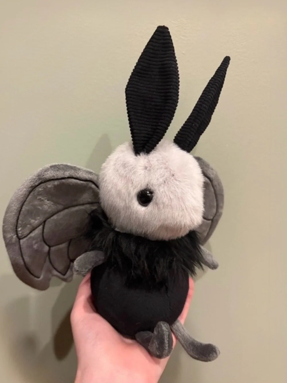 Jellycat Miff Mothman BNWT✨Rare & Retired - Authentic Halloween FAST SHIPPING! - Picture 6 of 9